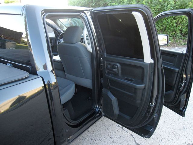 2018 Ram 1500 Express 4x4 Quad Cab 6'4" Box - 23038221 - 25