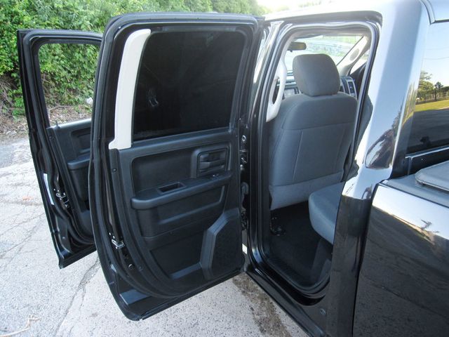 2018 Ram 1500 Express 4x4 Quad Cab 6'4" Box - 23038221 - 26