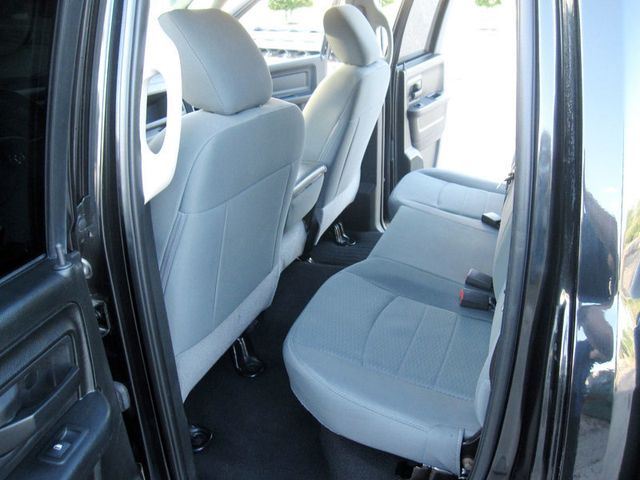 2018 Ram 1500 Express 4x4 Quad Cab 6'4" Box - 23038221 - 27