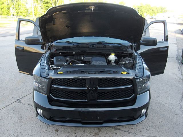 2018 Ram 1500 Express 4x4 Quad Cab 6'4" Box - 23038221 - 29