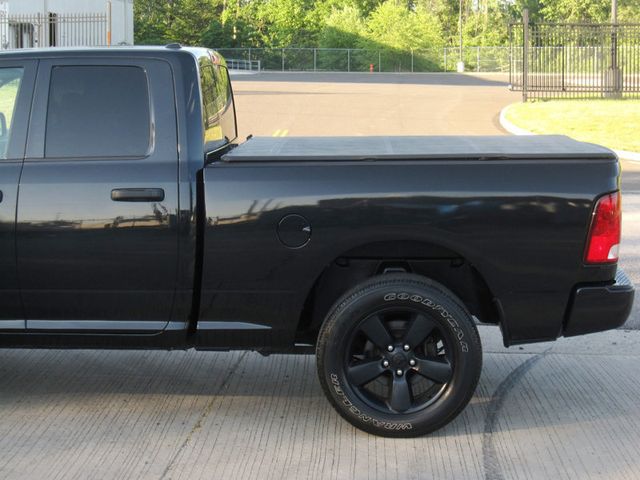 2018 Ram 1500 Express 4x4 Quad Cab 6'4" Box - 23038221 - 7