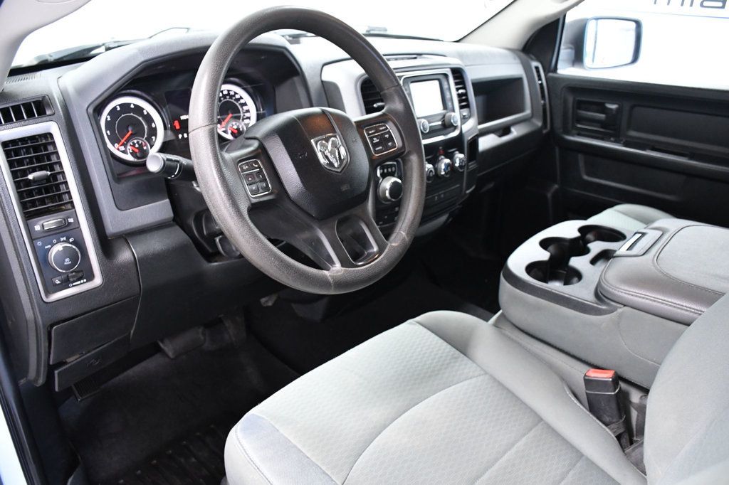 2018 Ram 1500 Express 4x4 Quad Cab 6'4" Box - 22978521 - 7