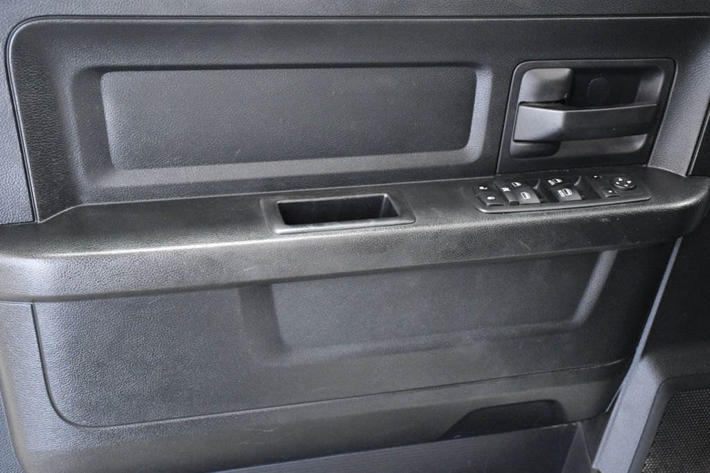 2018 Ram 1500 Express 4x4 Quad Cab 6'4" Box - 22978521 - 8