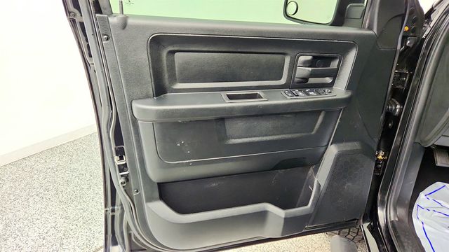 2018 Ram 1500 Express 4x4 Quad Cab 6'4" Box - 23019536 - 9