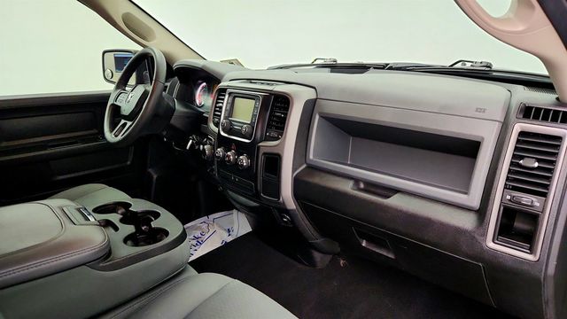 2018 Ram 1500 Express 4x4 Quad Cab 6'4" Box - 23019536 - 22