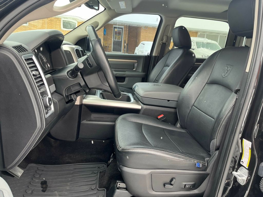 2018 Ram 1500 HEATED  LEATHER & MUCH MORE - 22280120 - 25
