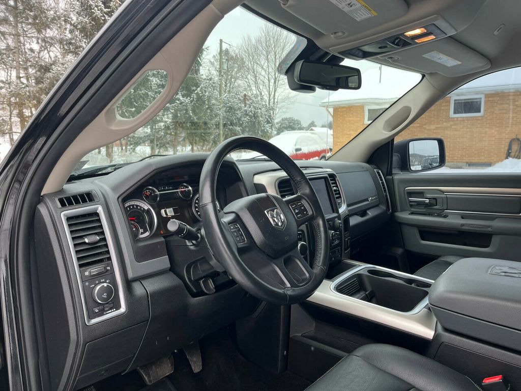 2018 Ram 1500 HEATED  LEATHER & MUCH MORE - 22280120 - 27