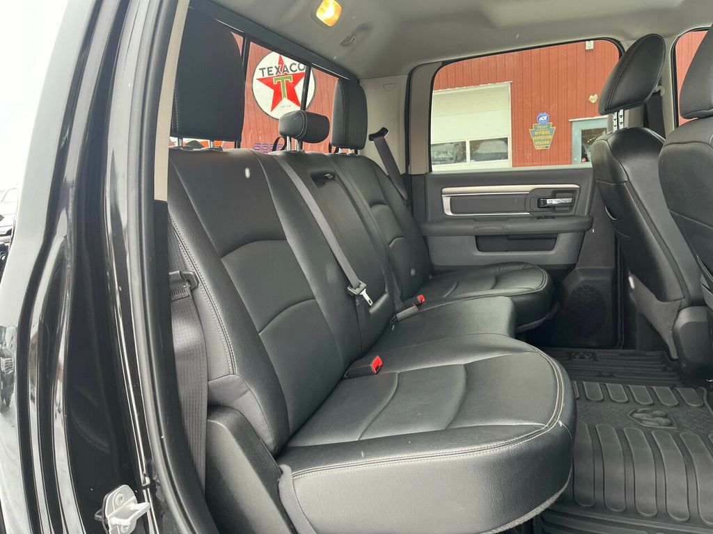 2018 Ram 1500 HEATED  LEATHER & MUCH MORE - 22280120 - 42