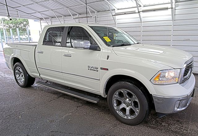 2018 Ram 1500 Laramie 4x4 Crew Cab 5'7" Box - 23054829 - 3