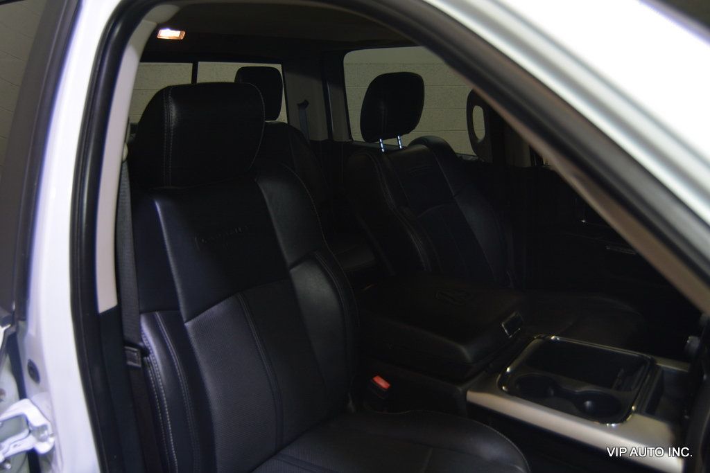 2018 Ram 1500 Laramie 4x4 Crew Cab 6'4" Box - 23060205 - 18