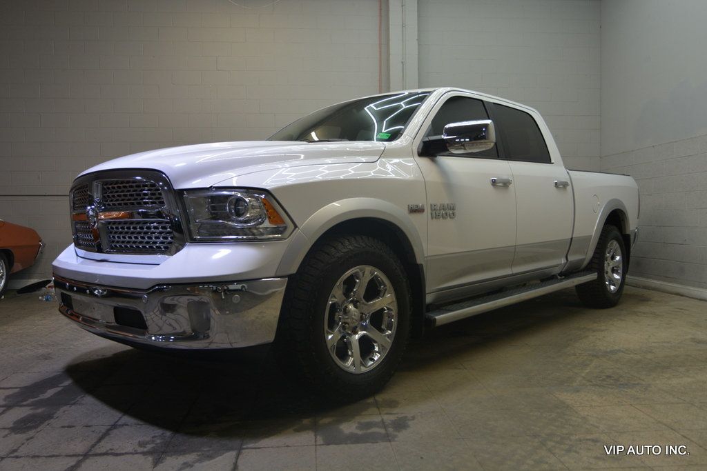 2018 Ram 1500 Laramie 4x4 Crew Cab 6'4" Box - 23060205 - 1