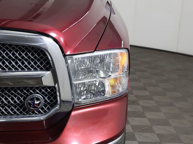 2018 Ram 1500 Lone Star Silver 4x2 Crew Cab 5'7" Box - 23075894 - 10