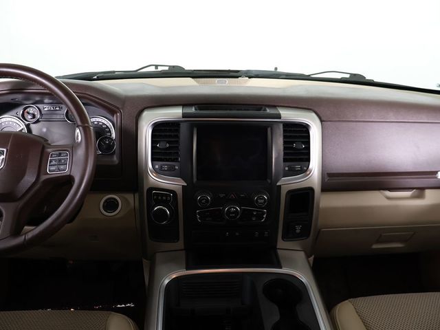 2018 Ram 1500 Lone Star Silver 4x2 Crew Cab 5'7" Box - 23075894 - 31