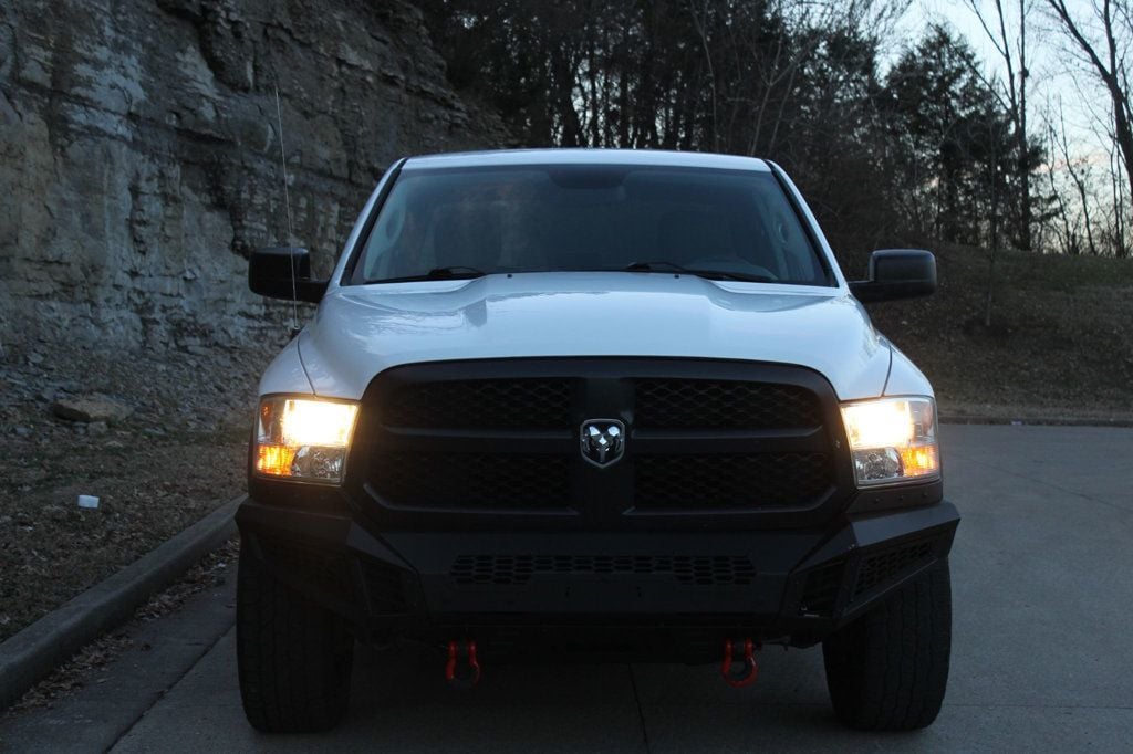 2018 Ram 1500 LOW Miles 4x4 Crew Cab Tow Work CLEAN 615-300-6004 - 22762038 - 4