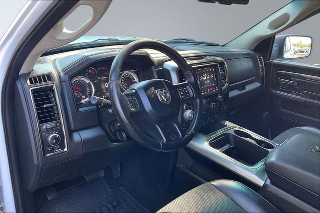 2018 Ram 1500 Night 4x4 Crew Cab 5'7" Box - 23060231 - 10