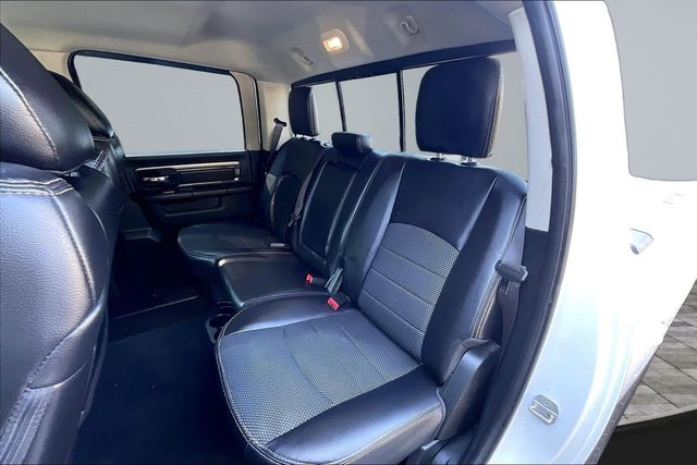 2018 Ram 1500 Night 4x4 Crew Cab 5'7" Box - 23060231 - 16