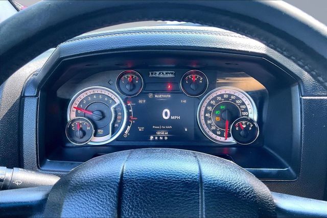 2018 Ram 1500 Night 4x4 Crew Cab 5'7" Box - 23060231 - 22