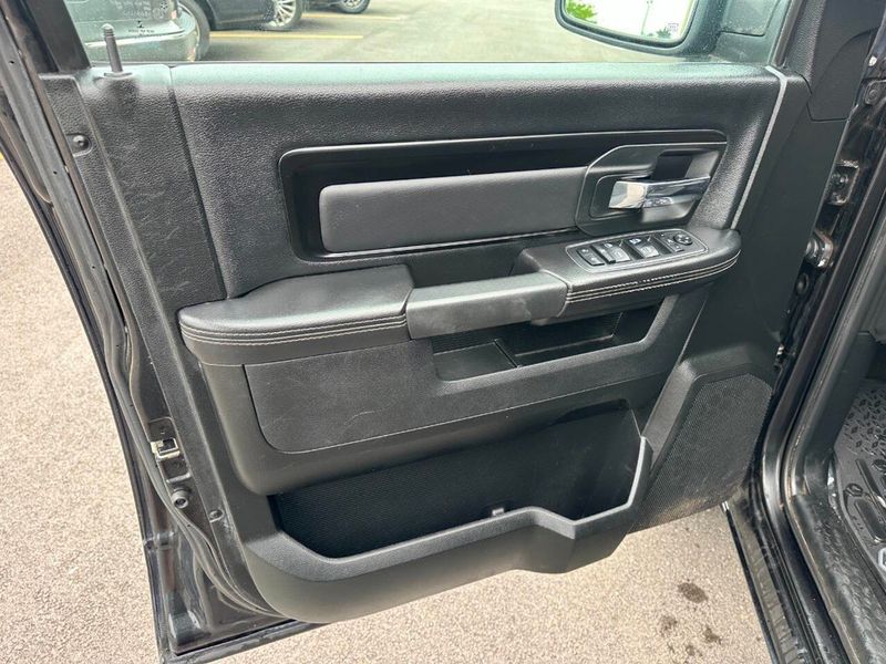 2018 Ram 1500 Rebel 4x4 Crew Cab 5'7" Box - 22888589 - 13