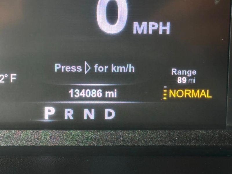 2018 Ram 1500 Rebel 4x4 Crew Cab 5'7" Box - 22888589 - 53