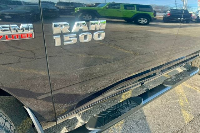 2018 Ram 1500 SLT - 22726486 - 12