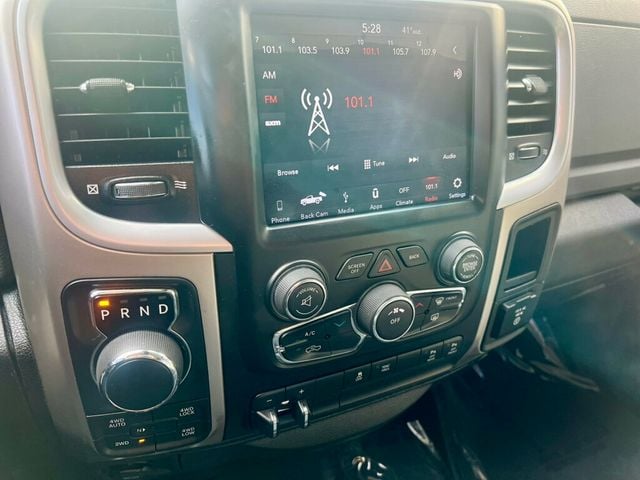 2018 Ram 1500 SLT - 22726486 - 26