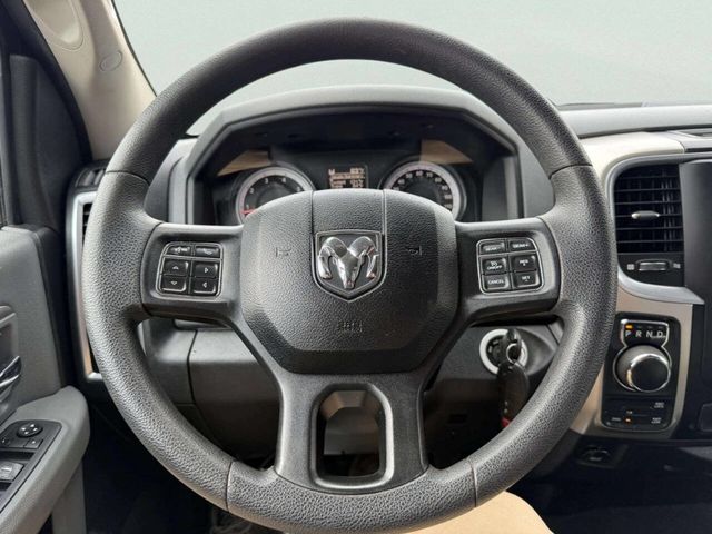 2018 Ram 1500 SLT 4x4 4dr Crew Cab 5.5 ft. SB Pickup - 23006793 - 26