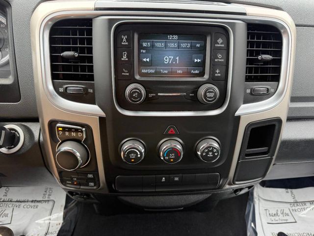 2018 Ram 1500 SLT 4x4 4dr Crew Cab 5.5 ft. SB Pickup - 23006793 - 31
