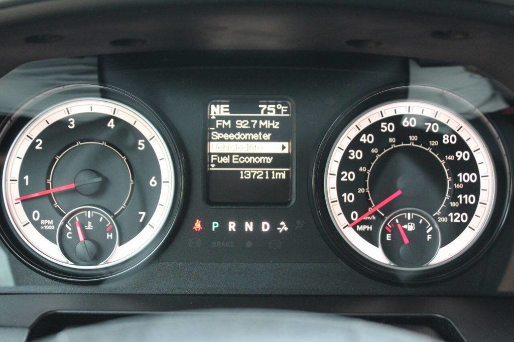 2018 Ram 1500 SLT 4x4 4dr Quad Cab 6.3 ft. SB Pickup - 22893438 - 21