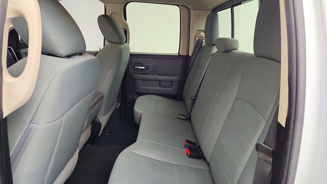 2018 Ram 1500 SLT 4x4 Quad Cab 6'4" Box  - 23002924 - 18