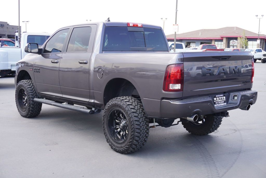 2018 Ram 1500 SPORT - 23063995 - 2