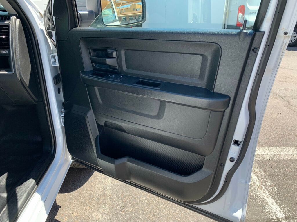 2018 Ram 1500 Tradesman 4x2 Quad Cab 6'4" Box - 23057545 - 28