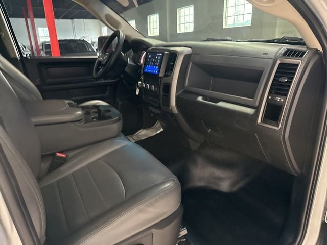 2018 Ram 1500 Tradesman 4x2 Quad Cab 6'4" Box - 23035989 - 31