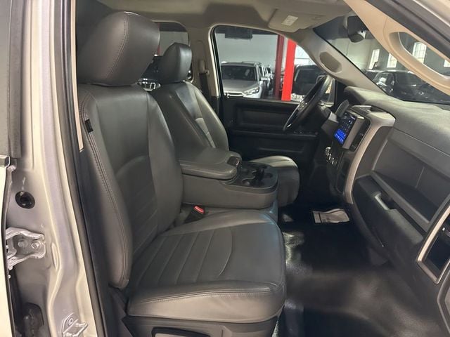 2018 Ram 1500 Tradesman 4x2 Quad Cab 6'4" Box - 23035989 - 32