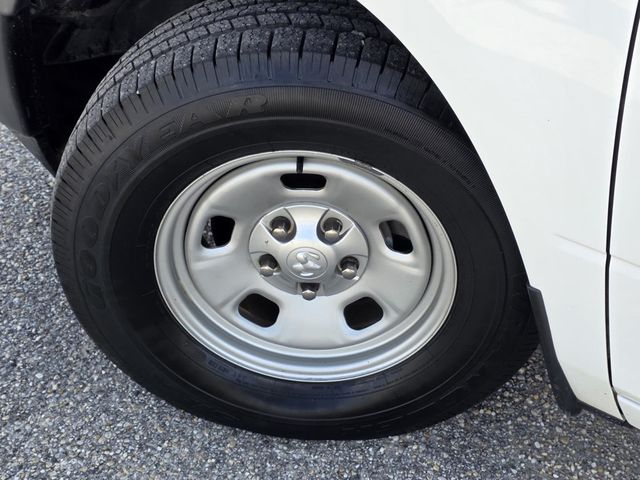 2018 Ram 1500 Tradesman 4x2 Quad Cab 6'4" Box - 22927011 - 22