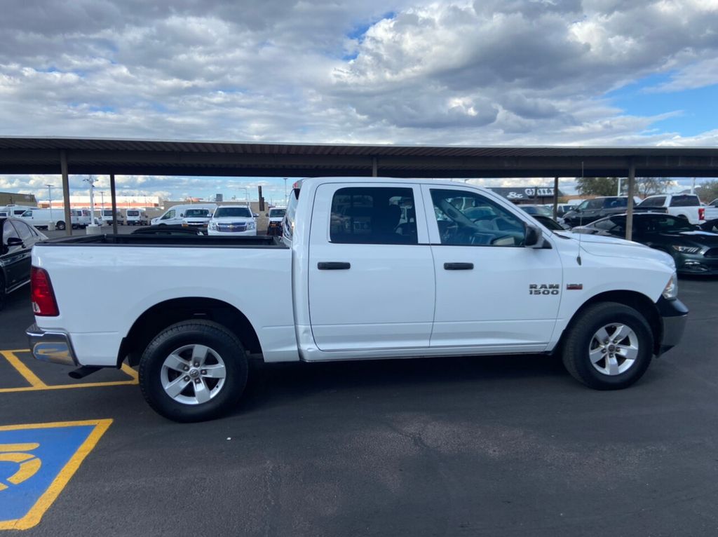 2018 Ram 1500 Tradesman 4x4 Crew Cab 5'7" Box - 21811316 - 6