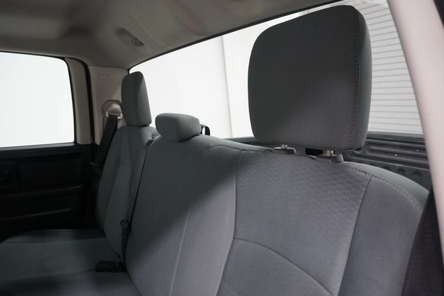 2018 Ram 1500 Tradesman 4x4 Quad Cab 6'4" Box - 23028155 - 10