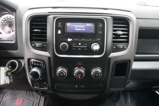 2018 Ram 1500 Tradesman 4x4 Quad Cab 6'4" Box - 23028155 - 16