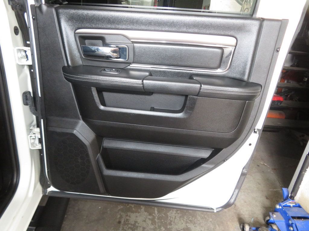 2018 Ram 2500 1OWNER AZ TRUCK LARAMIE CREWCAB 4X4 EXTRA CLEAN CUMMINS DIESEL  - 22811792 - 29