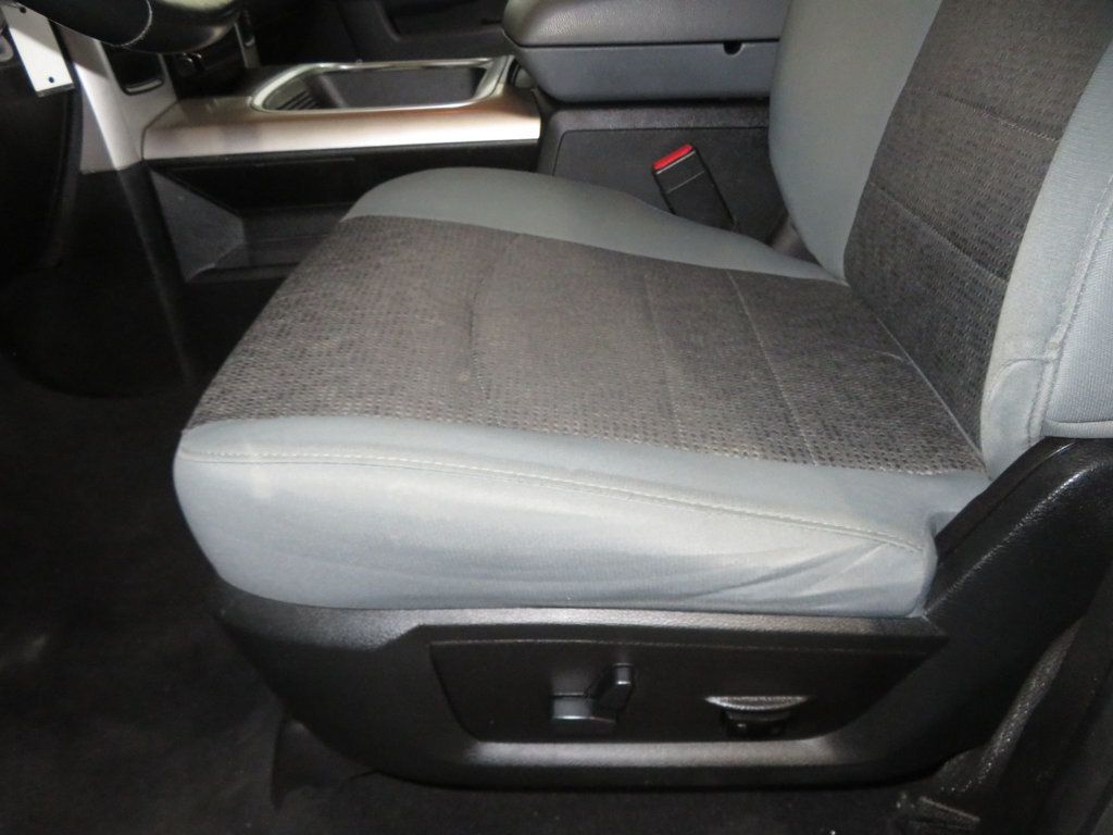 2018 Ram 2500 photo 19