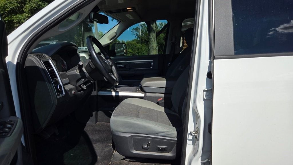 2018 Ram 2500 Big Horn photo 12
