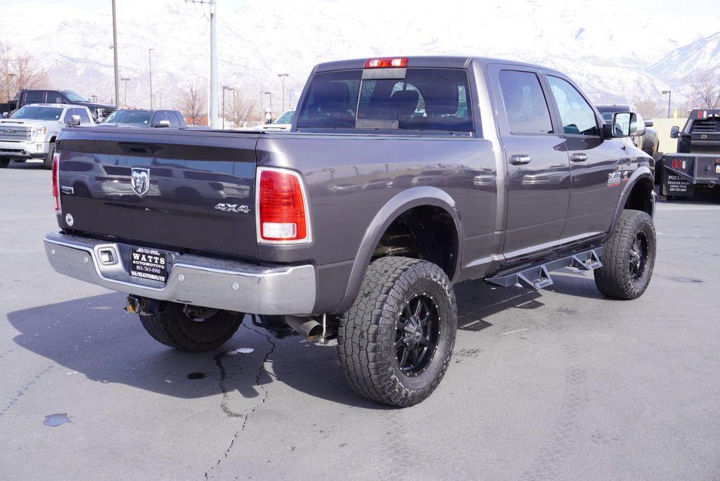 2018 Ram 2500 LARAMIE - 22781475 - 11