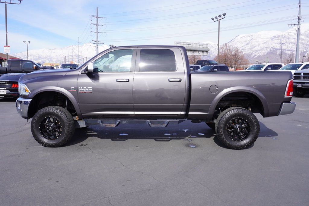 2018 Ram 2500 LARAMIE - 22781475 - 6