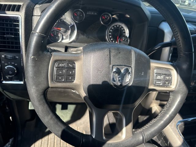 2018 Ram 2500 Laramie 4x4 Crew Cab 6'4" Box - 22935307 - 17