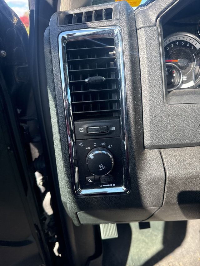 2018 Ram 2500 Laramie 4x4 Crew Cab 6'4" Box - 22935307 - 18