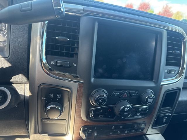 2018 Ram 2500 Laramie 4x4 Crew Cab 6'4" Box - 22935307 - 19
