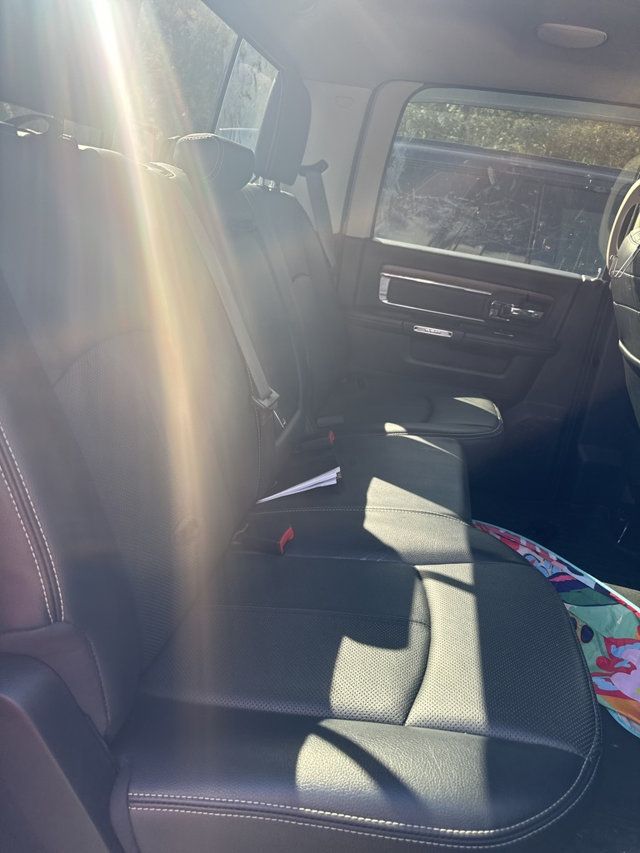 2018 Ram 2500 Laramie 4x4 Crew Cab 6'4" Box - 22935307 - 6