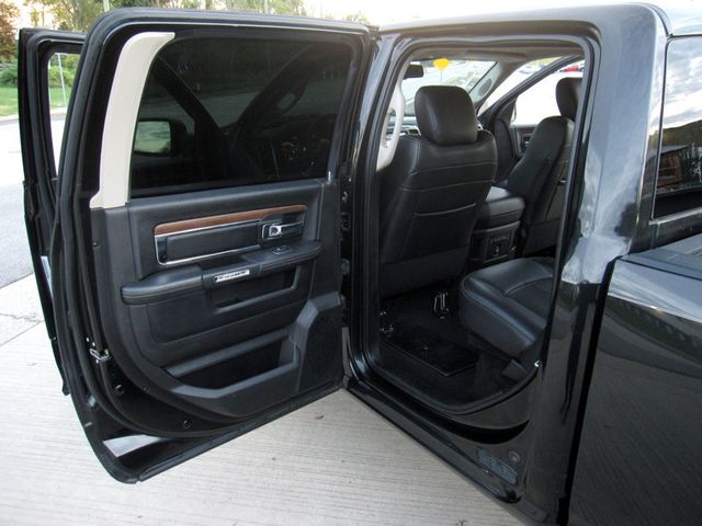 2018 Ram 2500 Laramie 4x4 Crew Cab 6'4" Box - 23095817 - 27