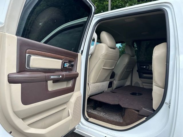 2018 Ram 2500 Laramie 4x4 Crew Cab 6'4" Box - 23067834 - 40