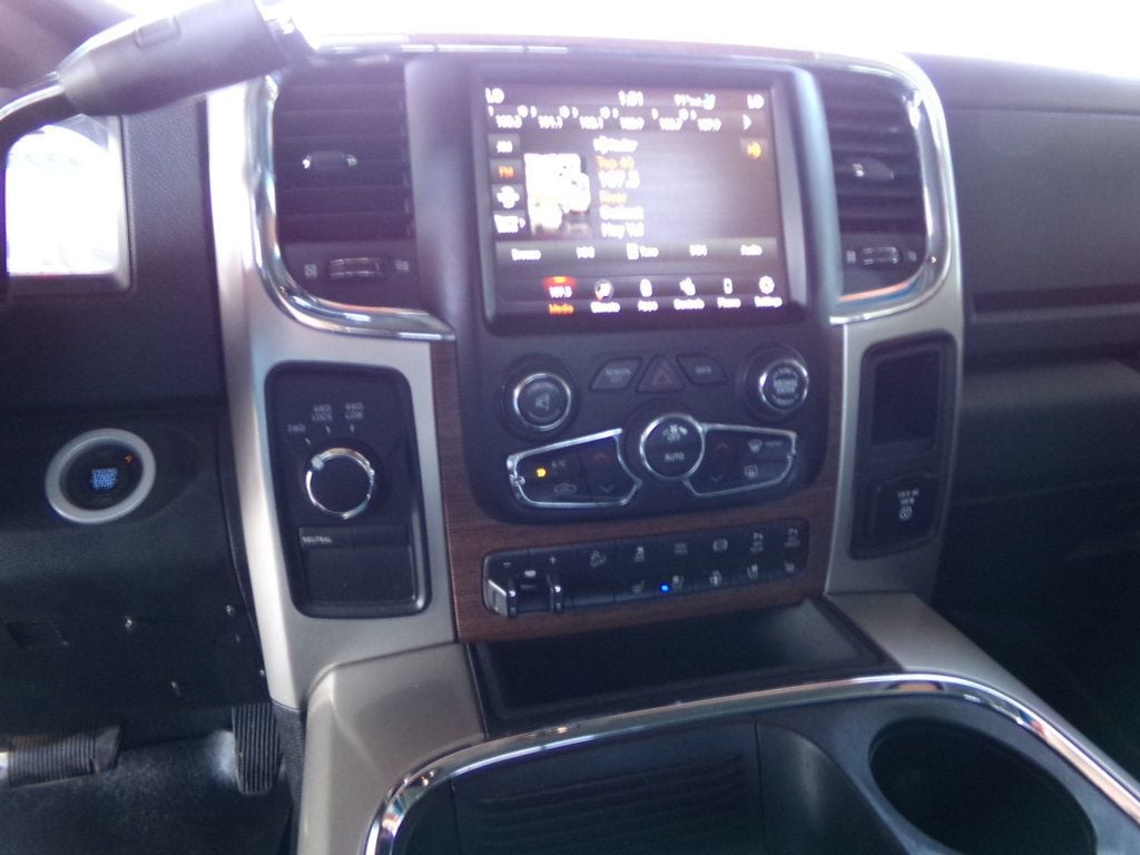 2018 Ram 2500 Laramie 4x4 Crew Cab 6'4" Box - 22999418 - 9