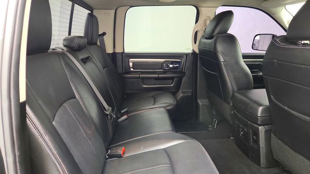 2018 Ram 2500 Laramie 4x4 Crew Cab 6'4'' Box w/ Turbo Diesel, Sport Appearance - 23024717 - 23